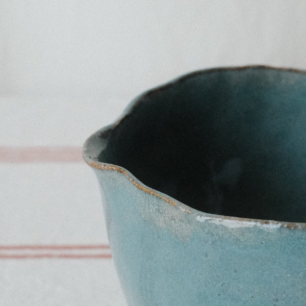 Lagoon - Bowl with Spout
